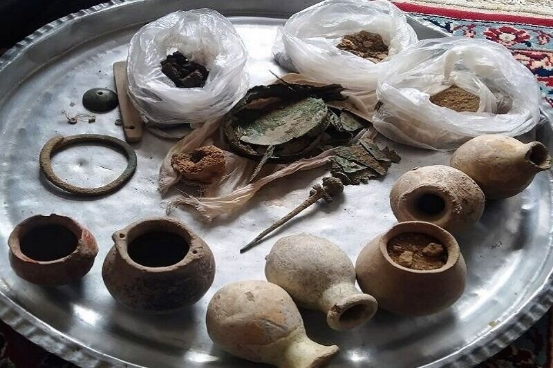 اشیای کشف شده در فریدونکنار تقلبی است؛ دستگیری 7 متهم