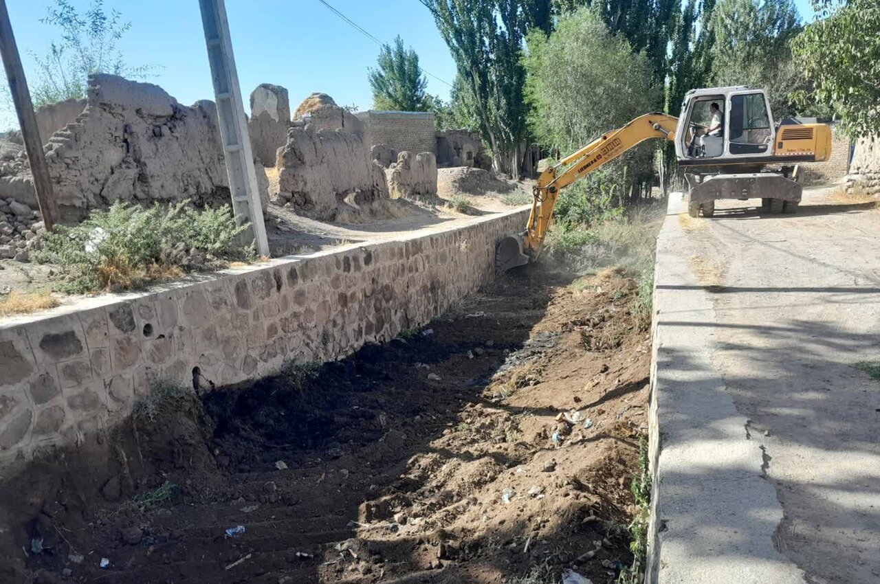 صفری: 4 کیلومتر از کانال انتقال آب در بابل‌کنار لایروبی شد