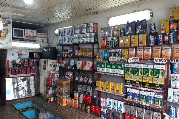ابراهیمی: 25 هزار لیتر روغن موتور احتکارشده در سیاهکل کشف شد