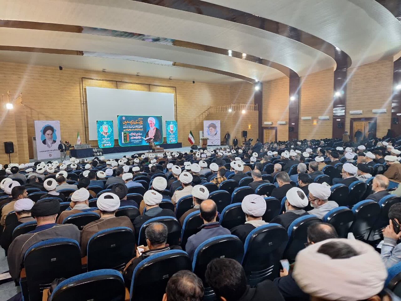 آیت الله قدوسی: تفسیر قرآن مسیر اجتهادی و علمی فهم دقیق آیات است