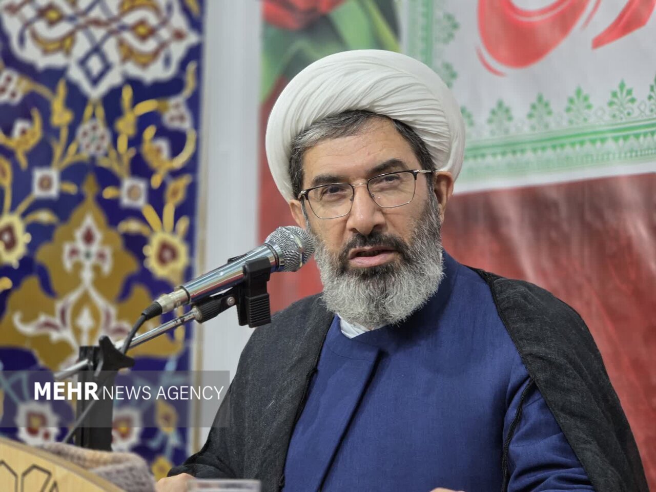 آیت الله کاظمی:فتح واقعی انقلاب اسلامی تربیت انسان‌ های الهام‌ بخش است