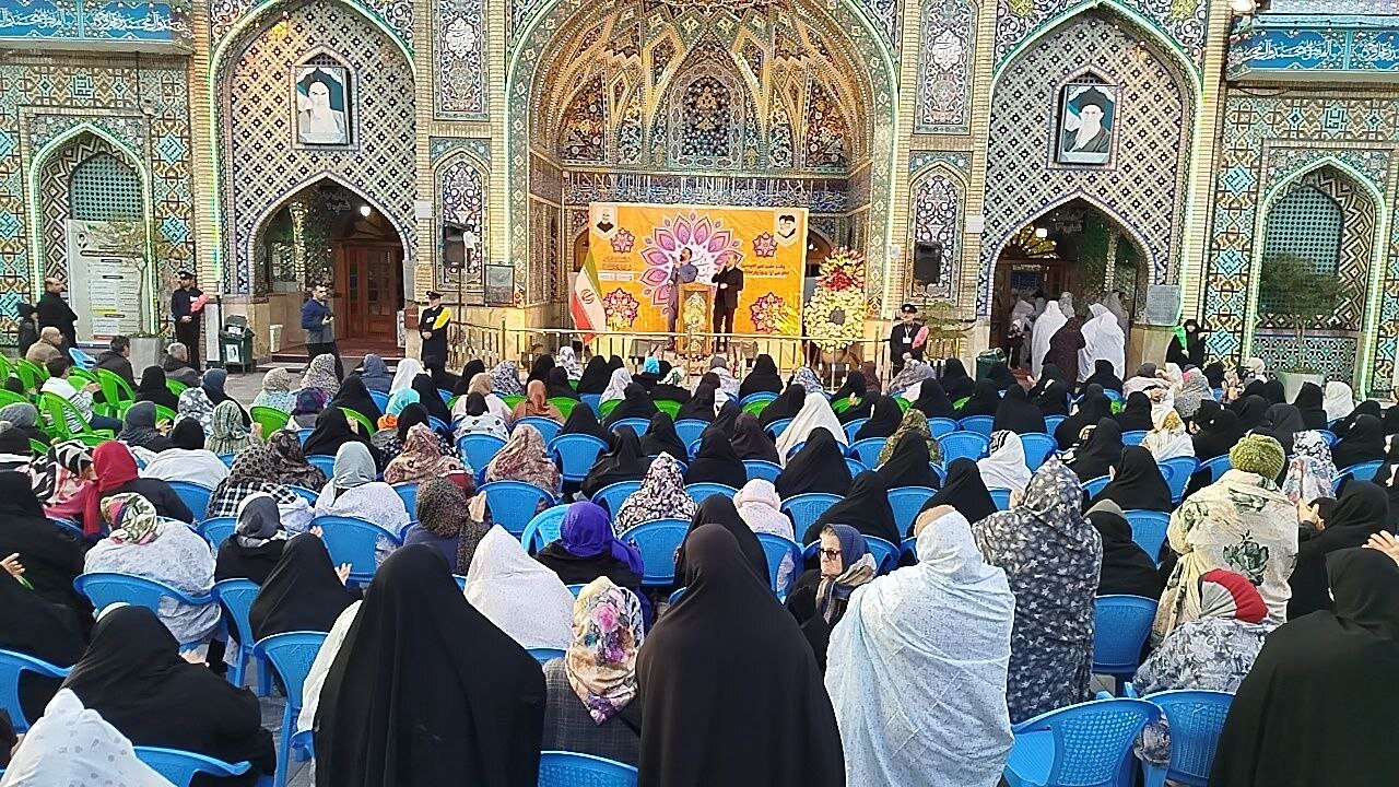 جشن میلاد امام علی (ع) و گرامیداشت روز پدر در آستانه اشرفیه