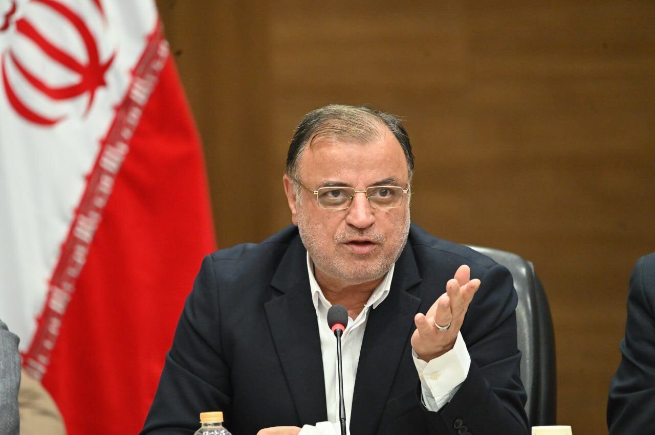 استاندار گلستان: ملت ایران از ناوهای آمریکایی هراسی ندارد