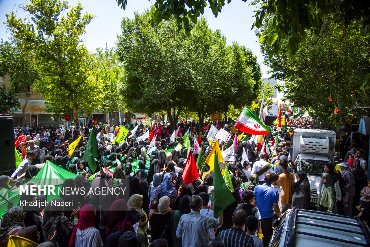 شروع جشن کیلومتری غدیر در مازندران؛ 110 موکب در ساری برپا شد