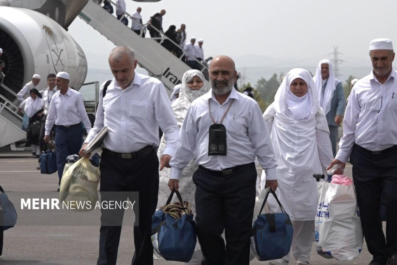 بازگشت 1600 حاجی گلستانی از سرزمین وحی؛ آخرین پرواز 24 خرداد