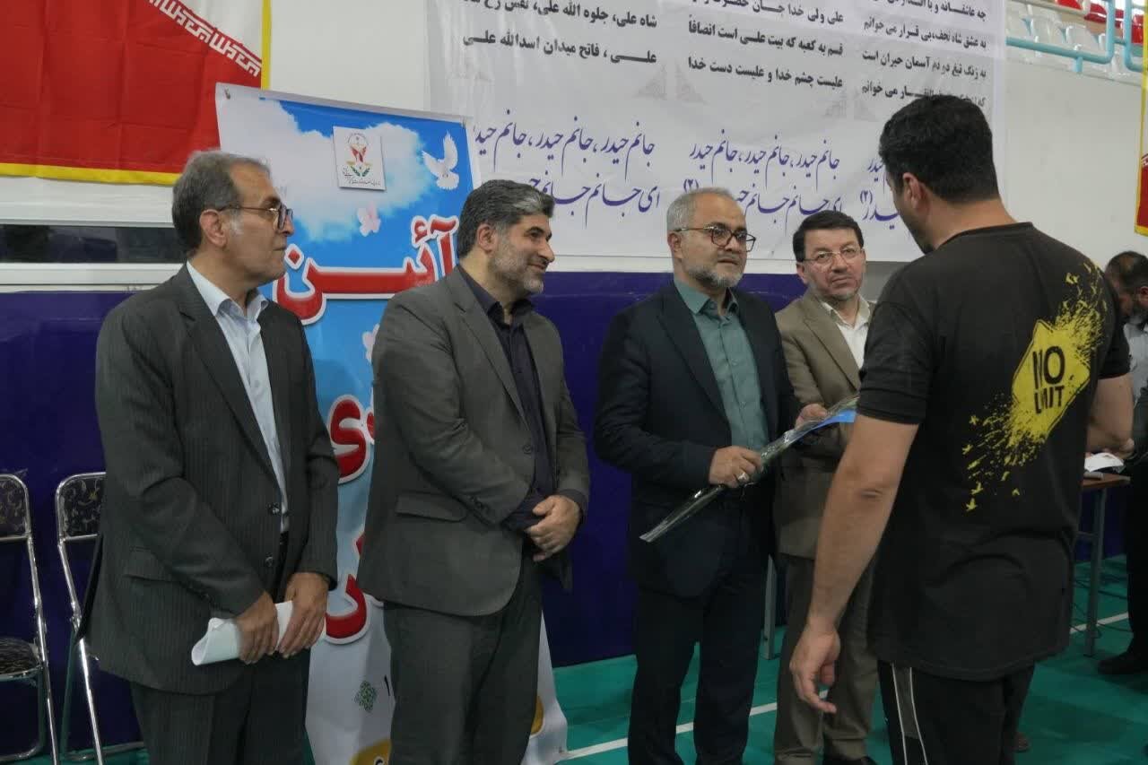 136 زندانی از زندان ساری آزاد شدند