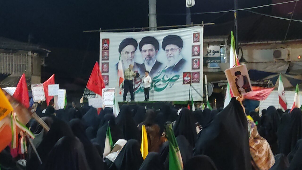 رجزخوانی پسر لنگرودی علیه دشمنان وطن