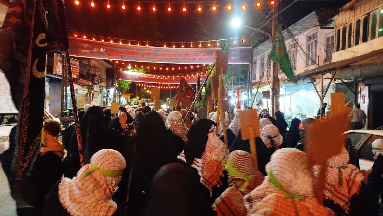 برگزاری آیین تدفین نمادین شهدای کربلا در آستانه‌ اشرفیه