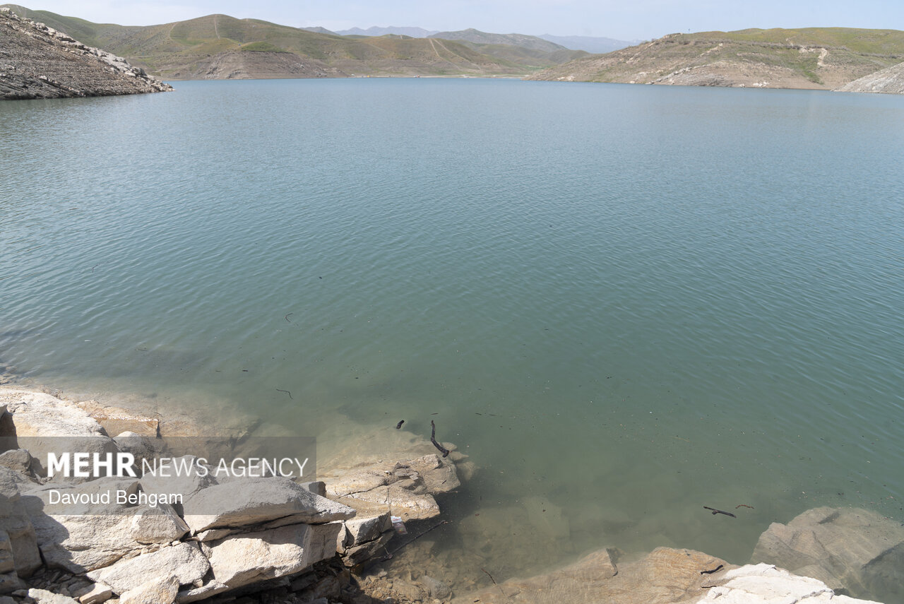 رهاسازی آب سدهای بوستان و نگارستان برای تأمین آب کشاورزی گلستان