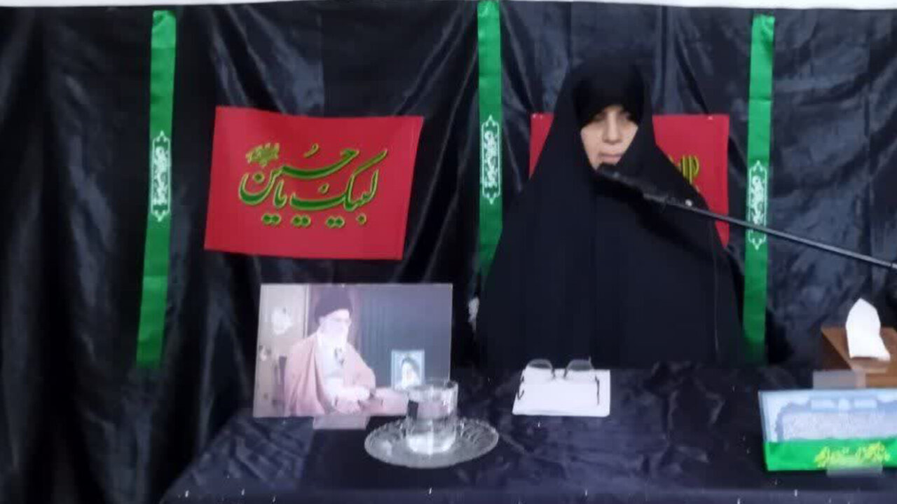 پیام عاشورا با روشنگری حضرت زینب(س) در تاریخ ماندگار شد