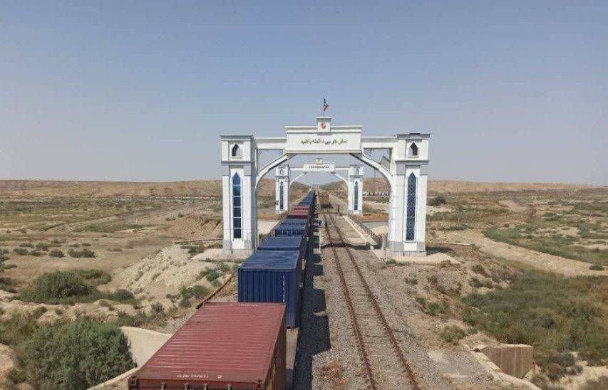 دنکوب: منطقه آزاد اینچه‌برون بدون توسعه ترانزیت، توجیه اقتصادی ندارد