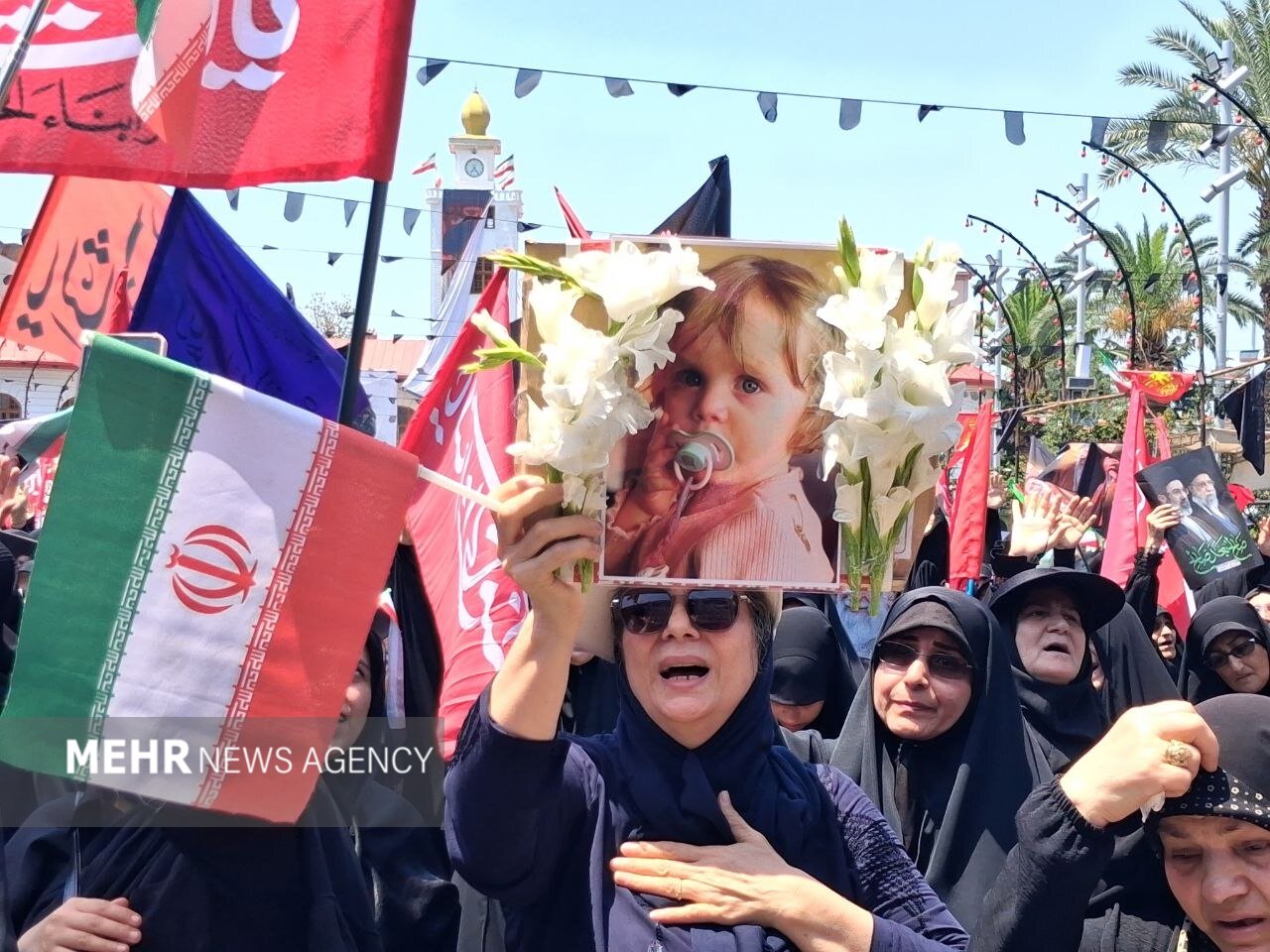 مردم دیار میرزا با مهر از آقای شهید ایران گفتند