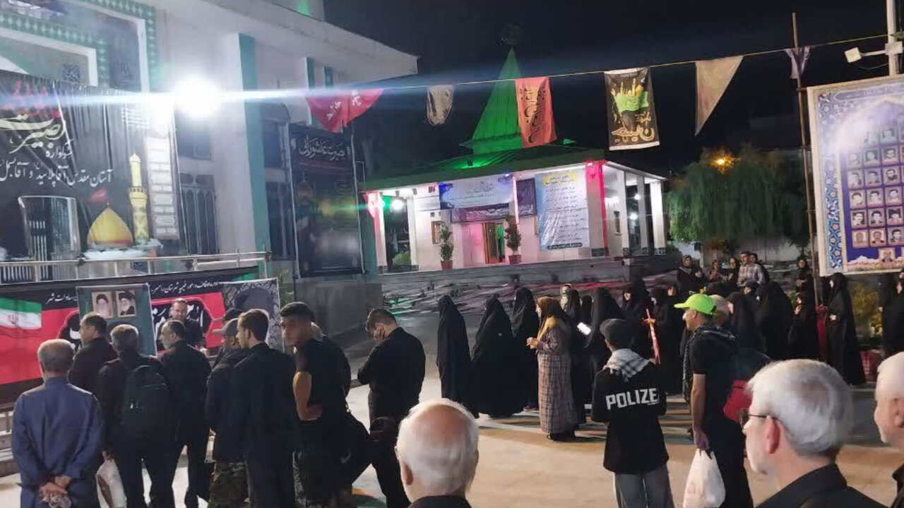 11 موکب اوقاف مازندران به زائران رهبر شهید انقلاب خدمات‌رسانی می‌کنند