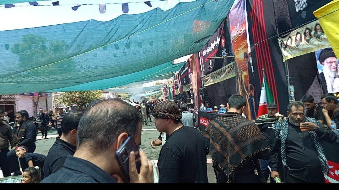 عزاداران پاکستانی در مشهد نوای «لبیک یا سید مجتبی» سر دادند