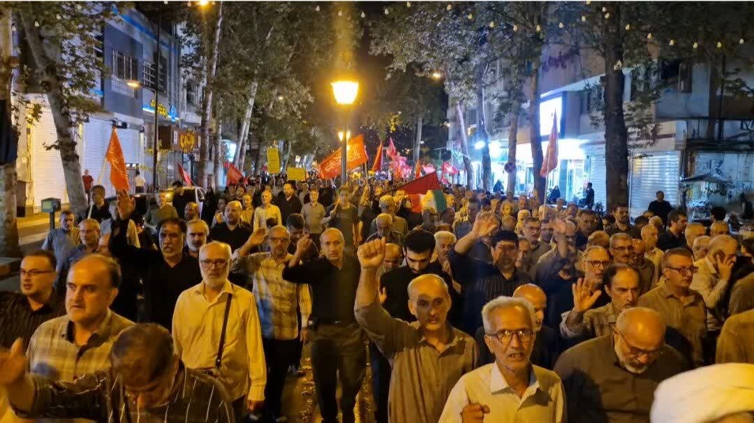 صد و چهل و هشتمین راهپیمایی شبانه لاهیجانی ها برای وطن