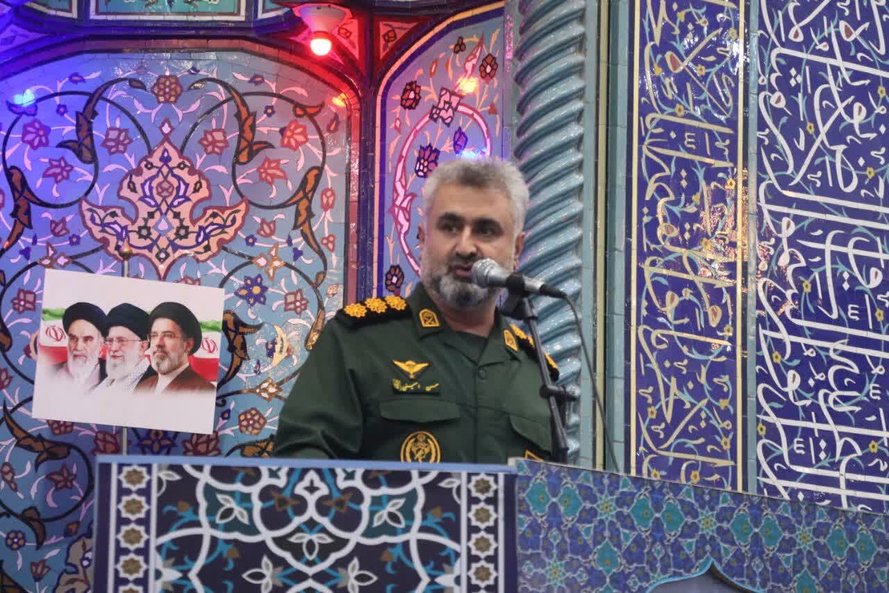 سرهنگ امینی: حضور در خیابان تکلیف امروز برای یاری امام زمان(عج) است