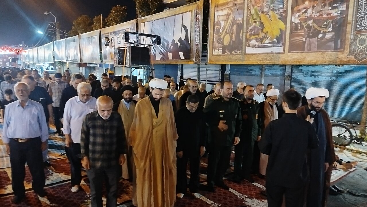 اقامه نماز استغاثه به امام زمان (عج) در آستانه اشرفیه