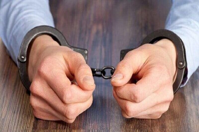 مسئول متخلف در آستارا به اتهام ارتشا بازداشت شد