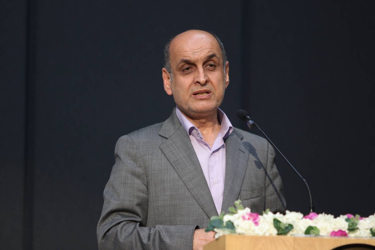 استاندار گیلان: حفظ استقلال کشور با خون شهدا به دست آمده است
