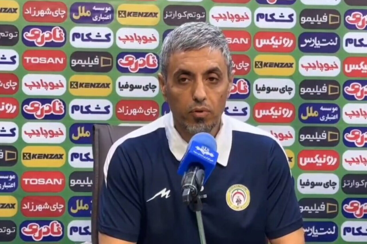 خطیبی: بازیکنان فجر سپاسی در 2 جلسه تغییر سیستم را به خوبی اجرا کردند