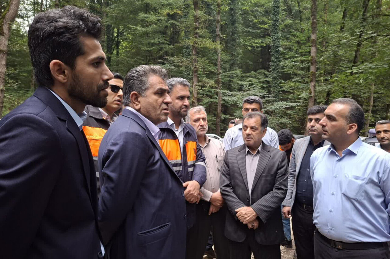 عملیات زیرسازی محور روستاهای بالادست کوهدشت میاندورود آغاز شد