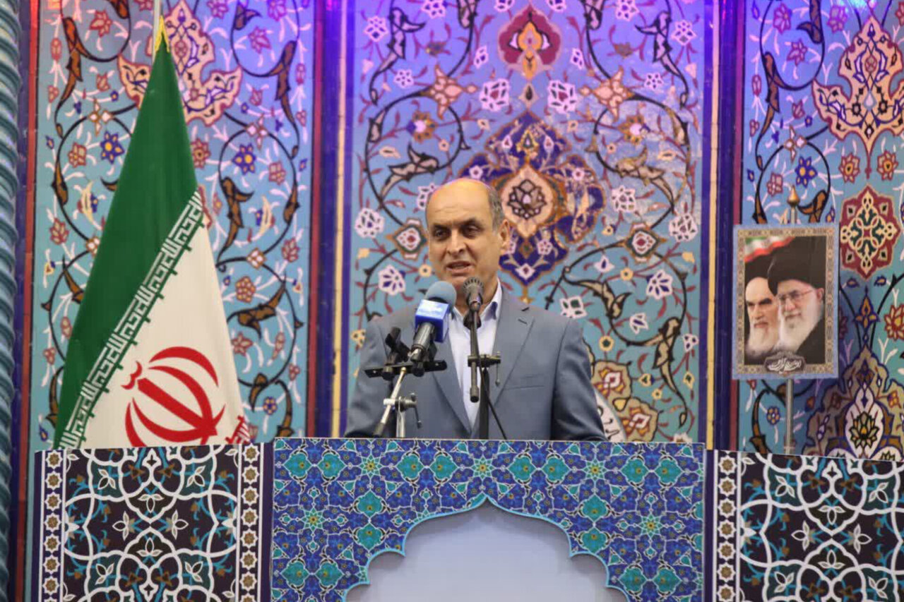 استاندار گیلان: ایران جدید به برکت خون شهدا در حال تولد است