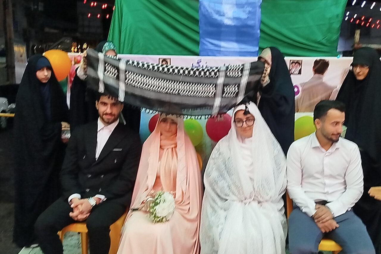 2 زوج جوان آستانه‌ای در هفته وحدت راهی خانه بخت شدند