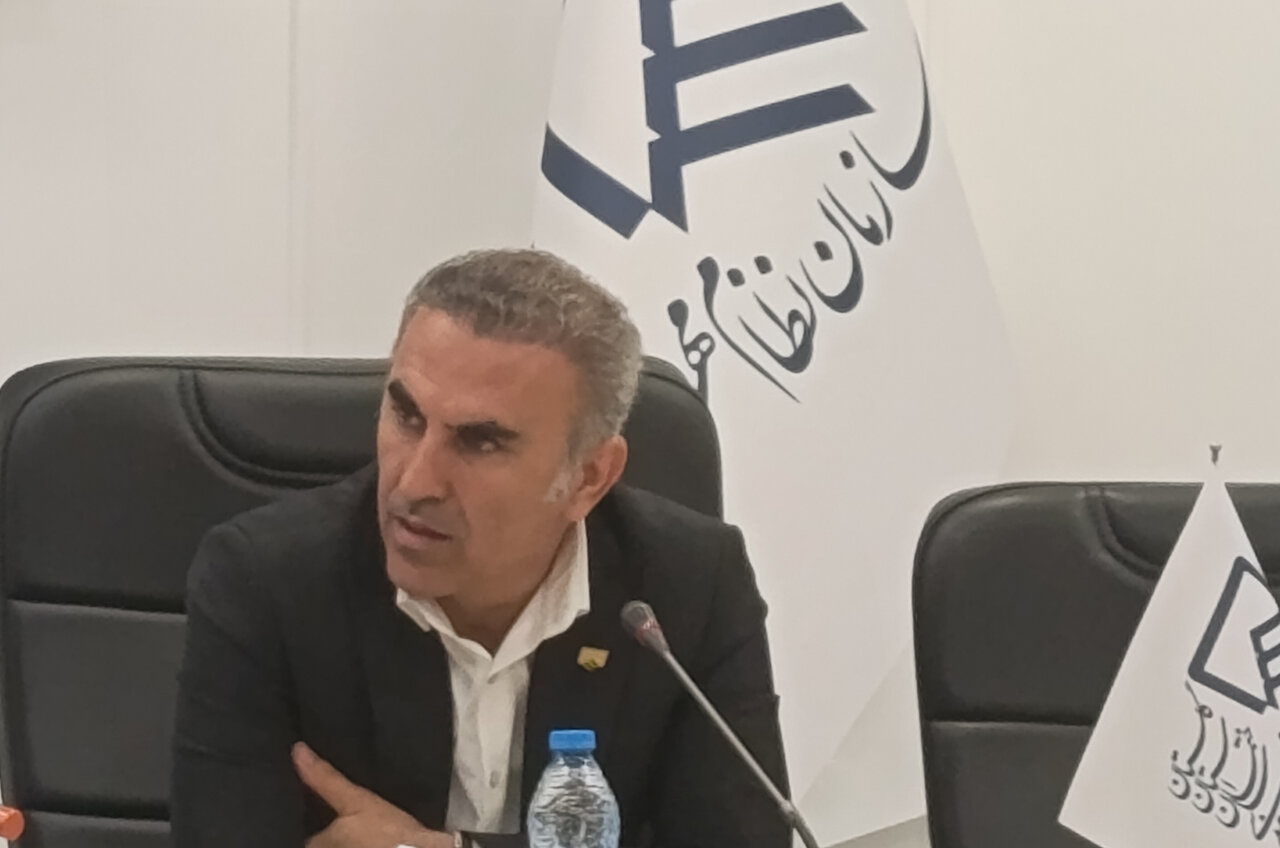 حسینی: بسیاری از مباحث 24گانه ساختمان هنوز روی زمین مانده است
