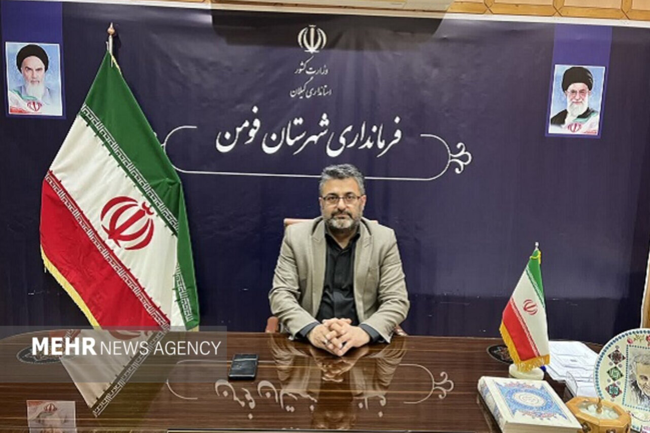 فومن در آماده‌ باش بارش‌های شدید؛ 100 مسافر اسکان یافتند