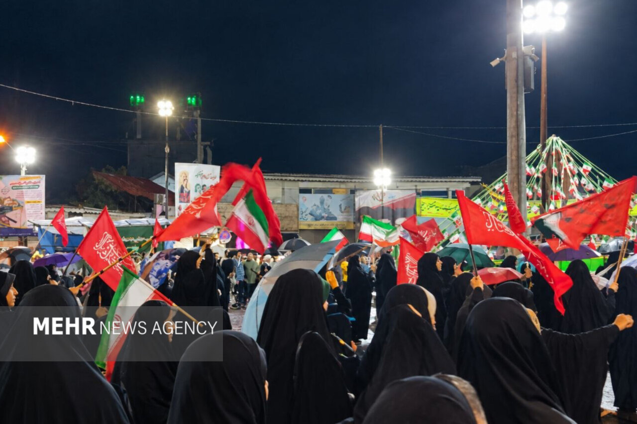 لنگرودی‌ها در شب 198 تجمعات پای کار ایران ایستادند