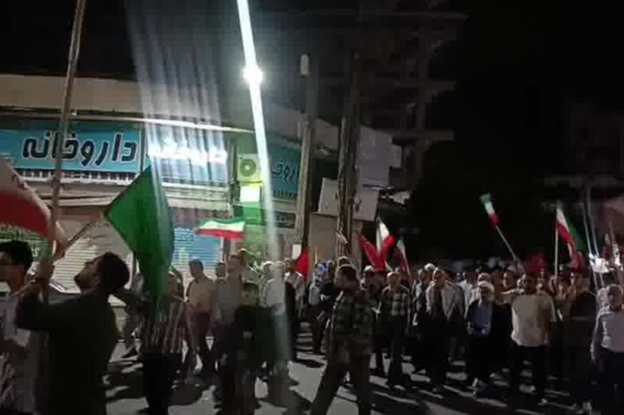 نمایشگاه و جشنواره اسوه بسیج در اجتماع شبانه تنکابن