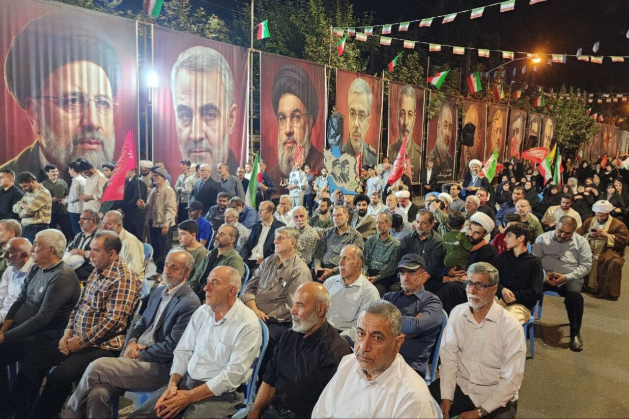 رنگ و بوی دفاع مقدس در اجتماع دویست و ششم مردم آستارا