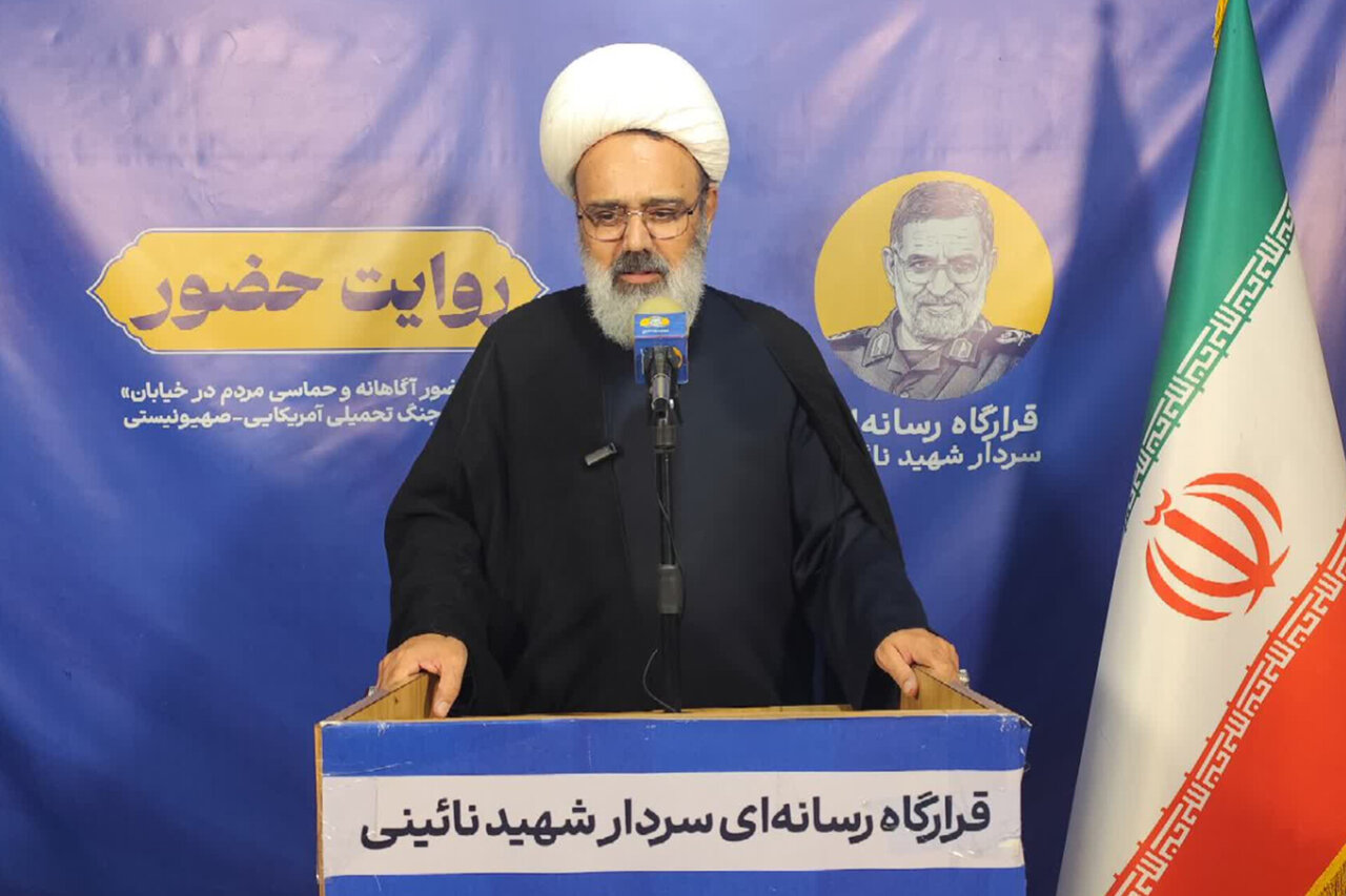 حجت الاسلام دانشمند: دشمن به دنبال گرفتن اتحاد و یکپارچگی مردم است