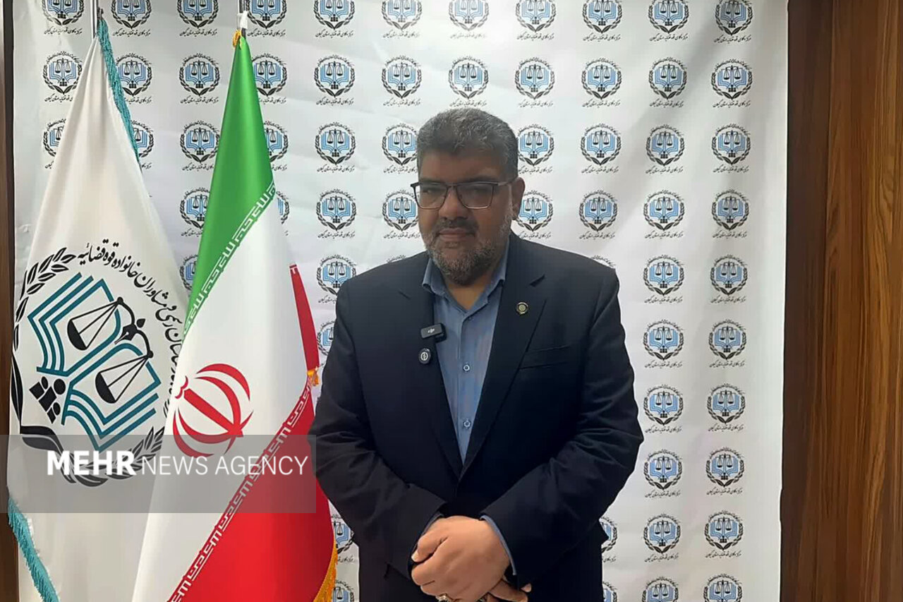عبدلیان پور: بانوان 60 درصد پذیرفته‌شدگان آزمون وکالت را تشکیل می‌دهند
