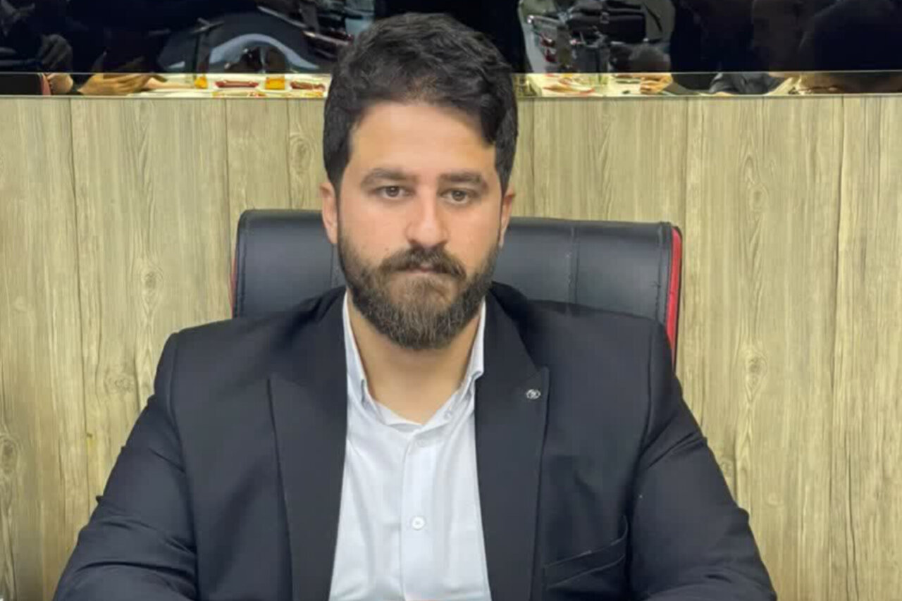 کاظمی فتلکی: عملیات اجرایی تأسیسات آب و برق 14 باب مغازه تجاری آغاز شد