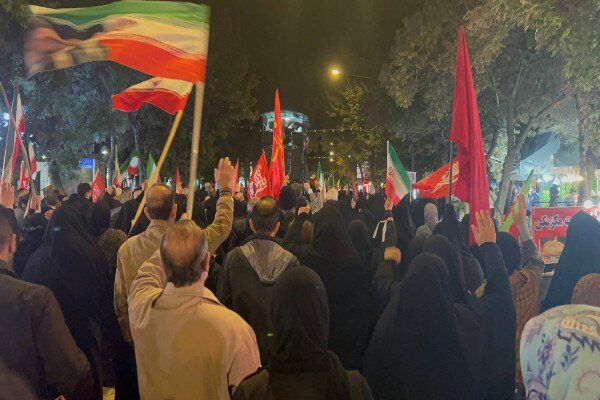راهپیمایی مردم  ماسال در شب دویست و بیست و ششم بیعت با رهبر انقلاب