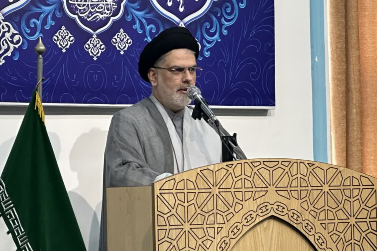 حسینی اشکوری: ساماندهی بقاع متبرکه با هماهنگی انجام شود