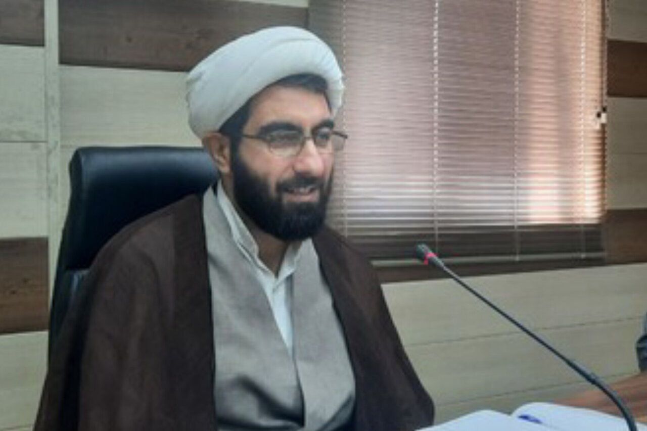 قربانی: غیبت برخی مسئولان در کنار حضور 8ماهه مردم قابل چشم‌پوشی نیست