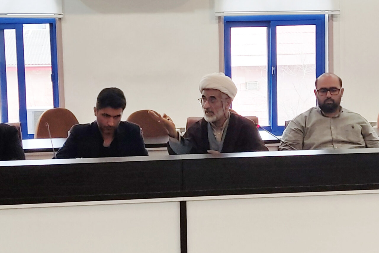 امیری: ظرفیت روحانیون در راهپیمایی 13 آبان به‌ کار گرفته می شود