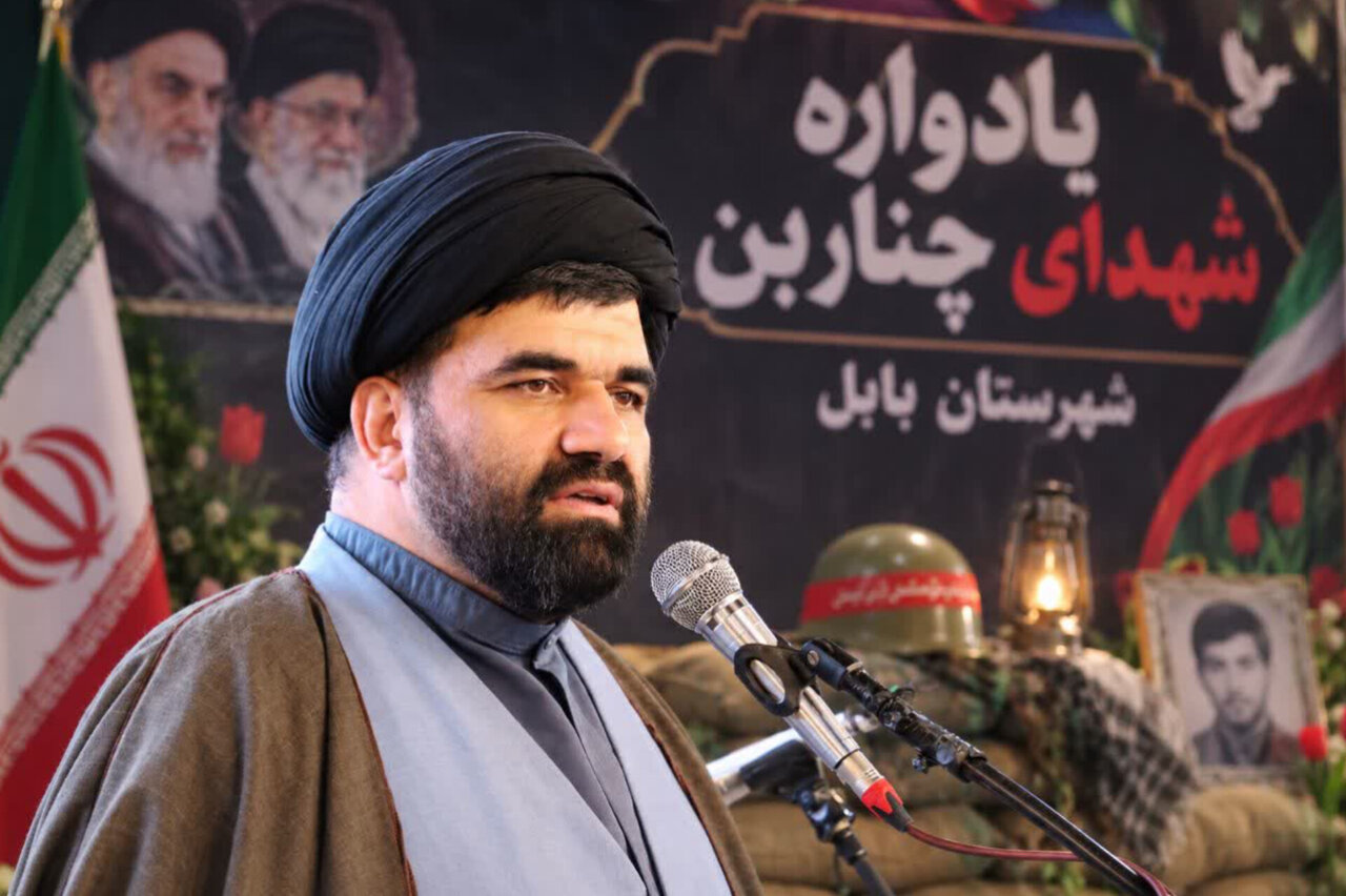 استقامت و پایداری عامل حفظ استقلال و عبور از مشکلات است