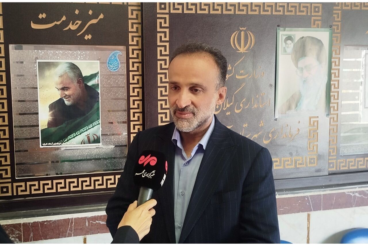 نجفی: اجرای طرح پرتودهی برای مقابله با بیماری بادام ضروری است